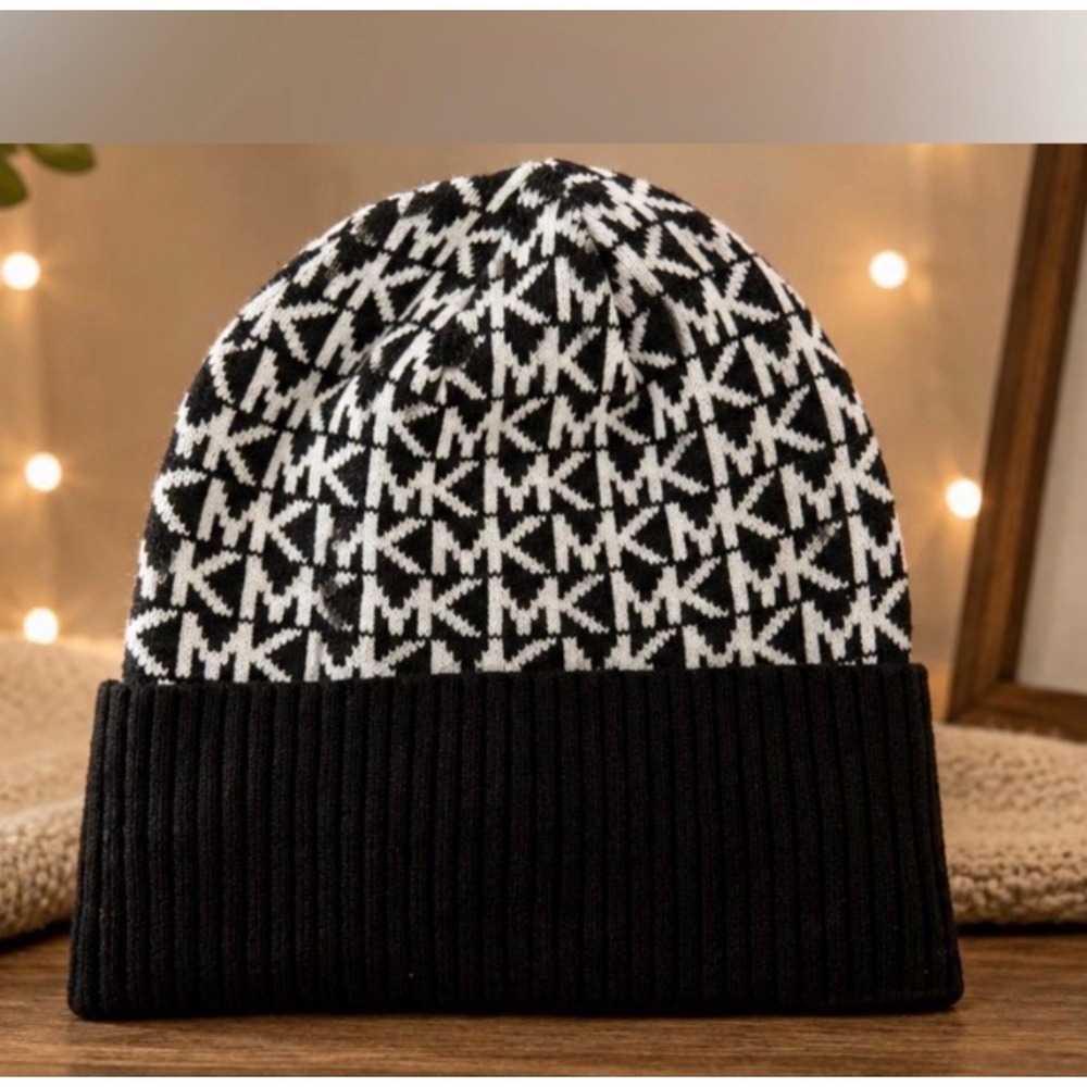 Michael Kors MK Monogram Beanie Hat Black White Logo Knit Cuffed Winter Cap